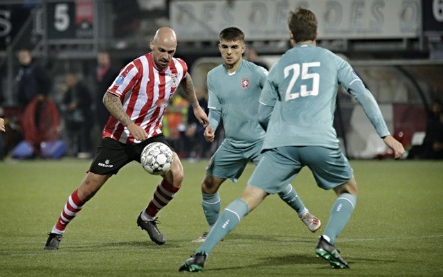 更是季後賽 更是季後賽