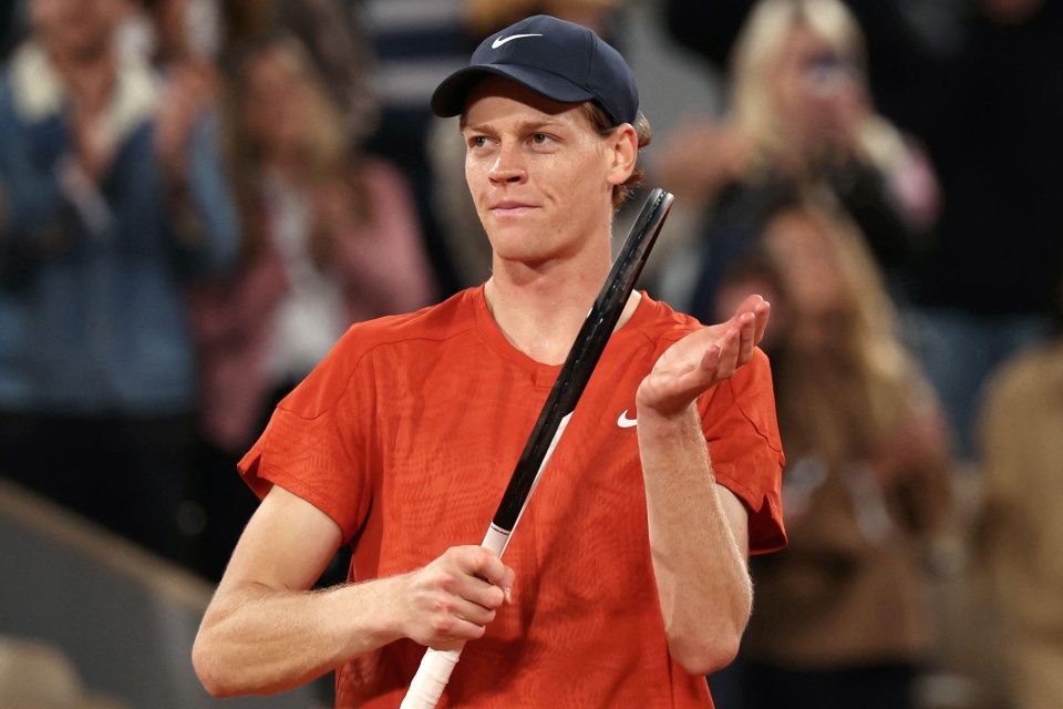 队友得以沿 队友得以沿